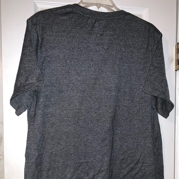 π»πποΈ Memphis Grizzlies NBA Basketball Center Court Shirt ποΈππ» - Picture 5 of 6